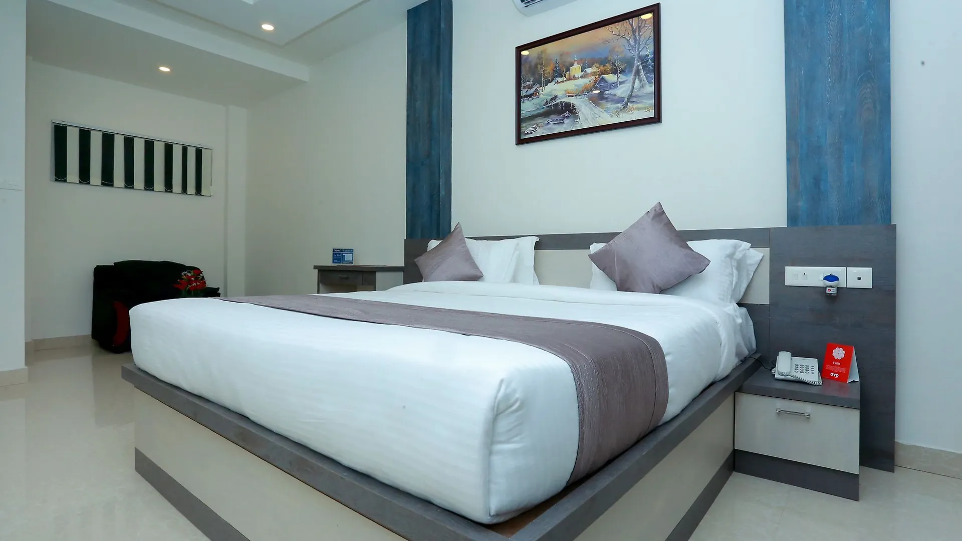 Oyo 10278 Hotel Caprice Residency Kochi